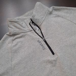 Reebok Pullover